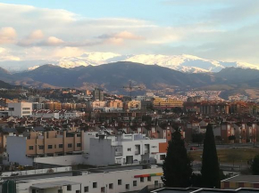 APARTAMENTO PERGAR I - 4 PERSONAS DESDE 35e-WIFI, Granada